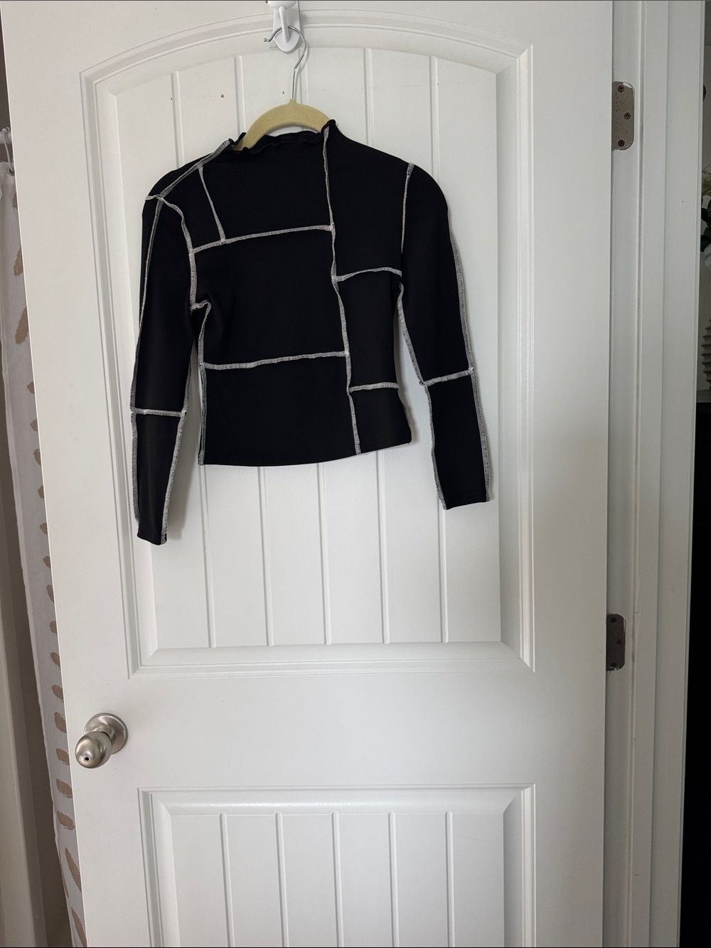 SHEIN Black Ribbed Top with Tag Detail